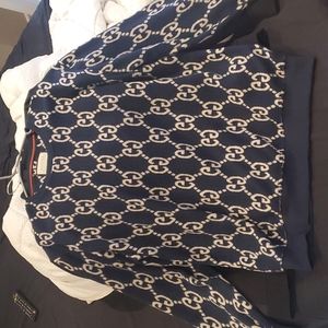 Gucci sweater size xl